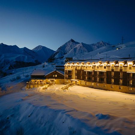 Alpina Hotel Goudaouri Extérieur photo