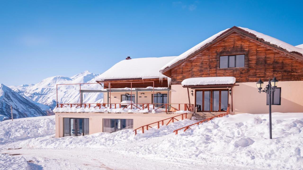 Alpina Hotel Goudaouri Extérieur photo