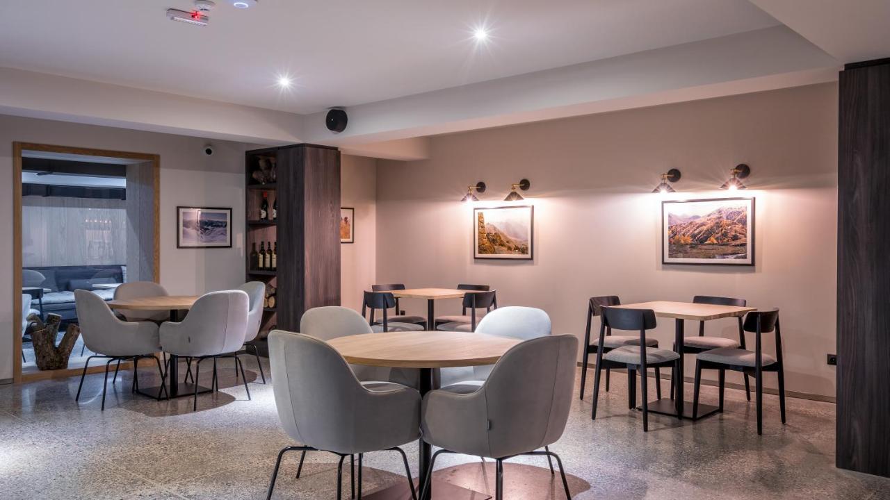 Alpina Hotel Goudaouri Extérieur photo
