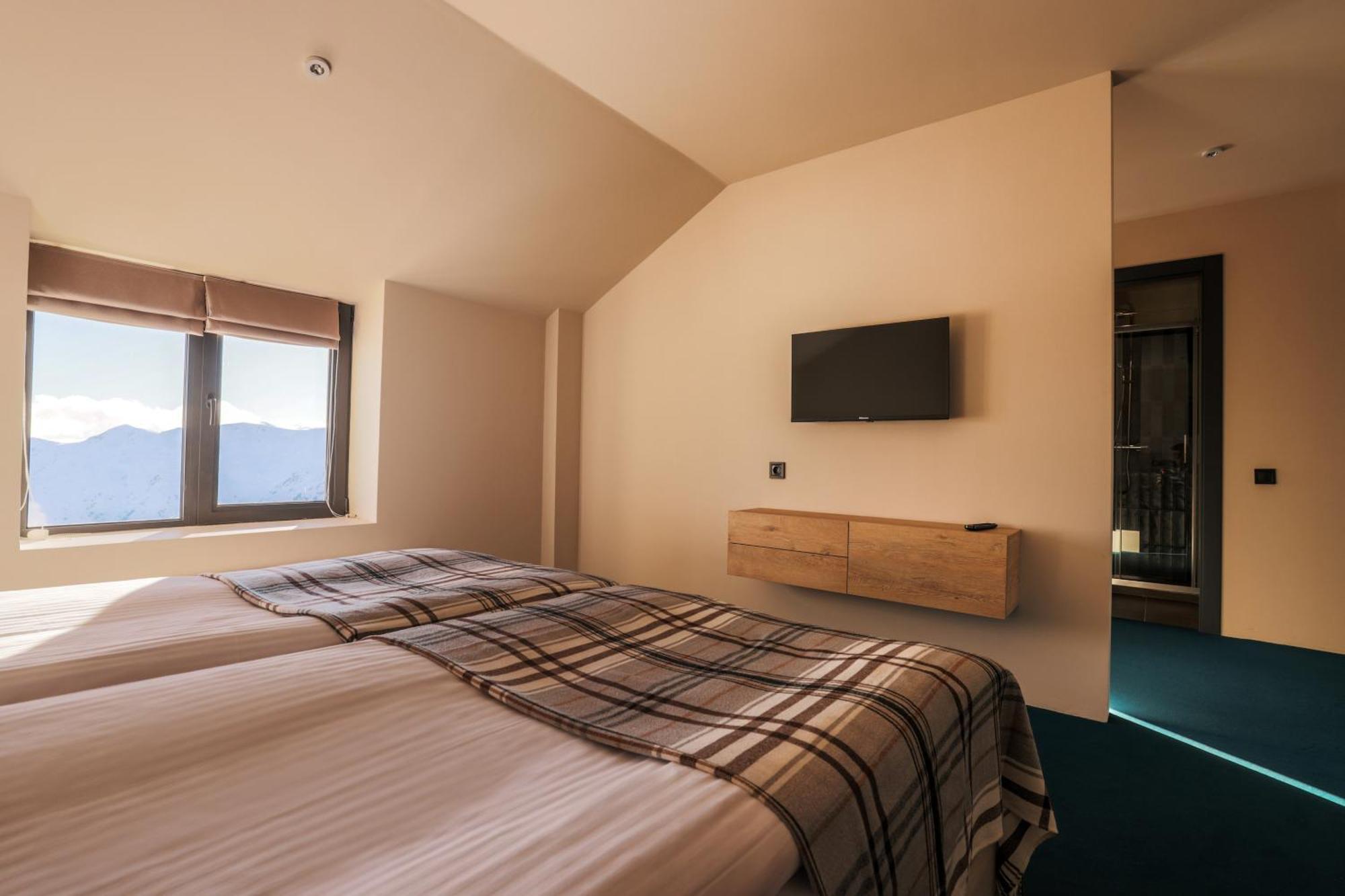 Alpina Hotel Goudaouri Extérieur photo