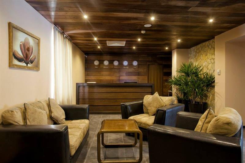 Alpina Hotel Goudaouri Extérieur photo